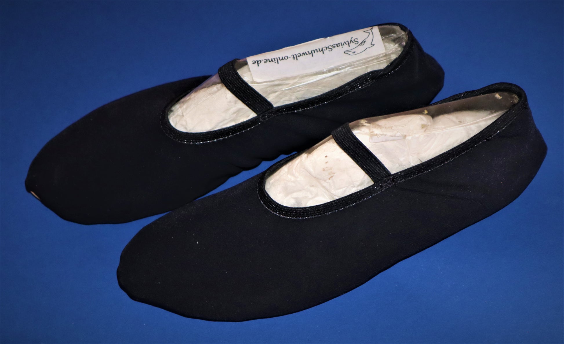 uni schwarze Trampolinschuhe